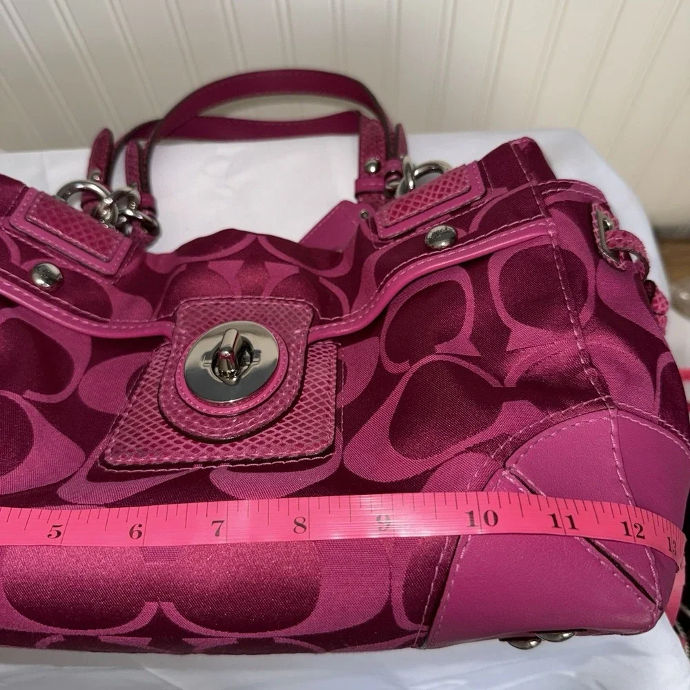 COACH Peyton Tote Bag Purse Signature Hot Pink Y2K Snakeskin Embossed Leather